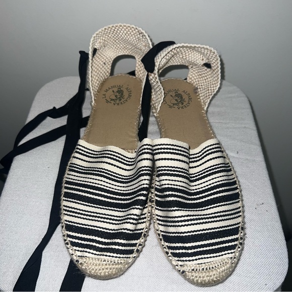 La Manual Alpargatera NWT Lace Up Handmade Espadrilles From Barcelona - Picture 2 of 4